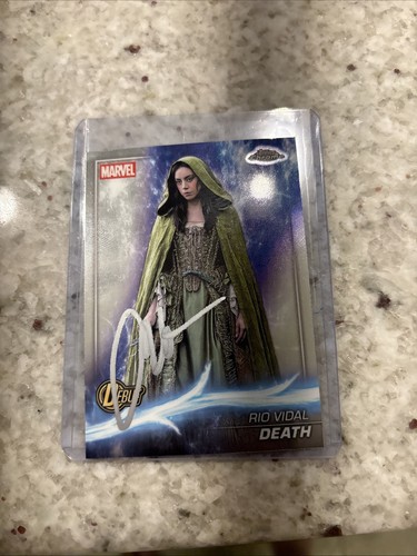 Aubrey plaza auto death - aubrey,